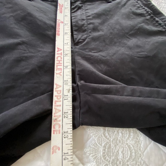 GAP Bermuda Shorts Flat Front Black Size 10 - Picture 8 of 11